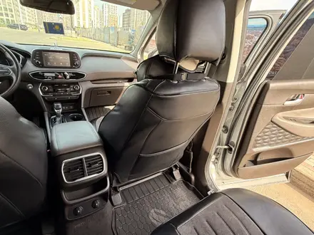 Hyundai Santa Fe 2020 года за 13 000 000 тг. в Астана – фото 7