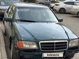 Mercedes-Benz C 180 1994 года за 1 500 000 тг. в Астана – фото 2