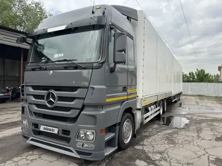 Mercedes-Benz  Actros 2013 года за 45 000 000 тг. в Алматы