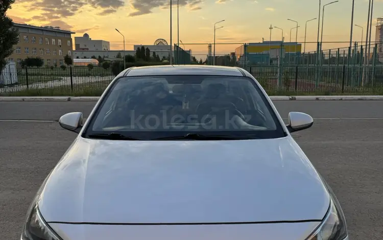 Hyundai Accent 2020 годаүшін5 700 000 тг. в Уральск