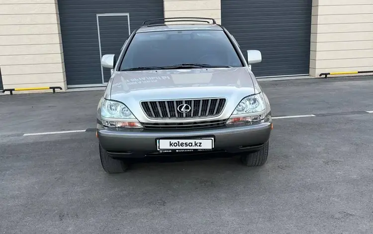 Lexus RX 300 1999 года за 6 000 000 тг. в Астана