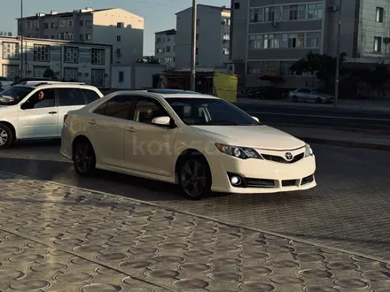 Toyota Camry 2014 года за 8 800 000 тг. в Актау – фото 2