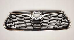 Решётка радиатора — Toyota Highlander (2019 2022) за 55 000 тг. в Астана