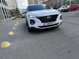 Hyundai Santa Fe 2020 года за 13 000 000 тг. в Астана – фото 4