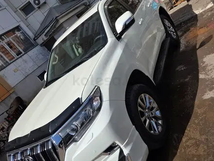 Toyota Land Cruiser Prado 2021 года за 26 000 000 тг. в Астана – фото 2