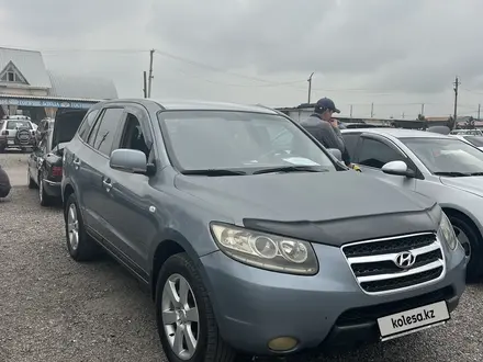 Hyundai Santa Fe 2007 годаүшін6 000 000 тг. в Алматы