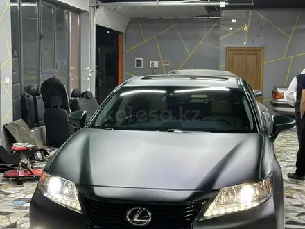 Lexus ES 350 2015 года за 18 000 000 тг. в Шымкент