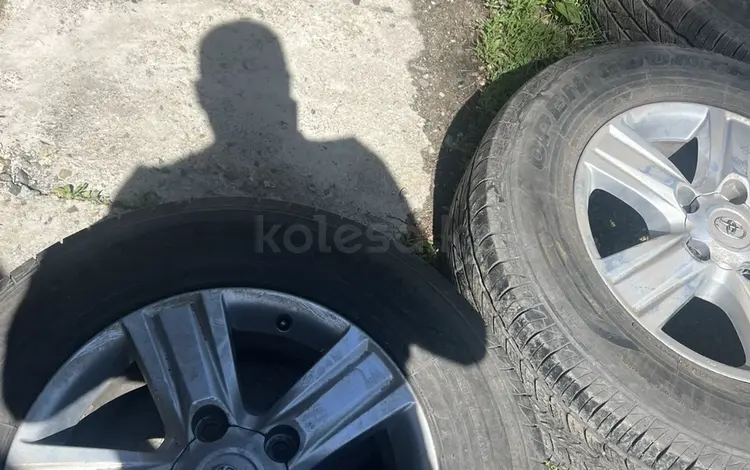 Диски, подойдут на тлк 100, 200.Лх470, 570 с резиной за 380 000 тг. в Усть-Каменогорск