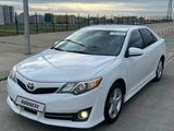 Toyota Camry 2013 года за 4 300 000 тг. в Актобе – фото 3