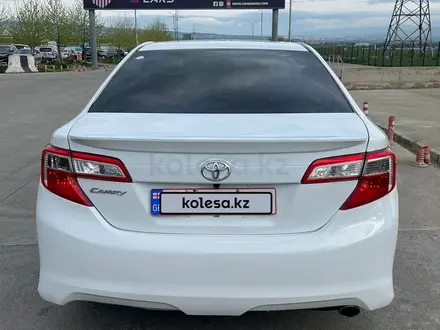 Toyota Camry 2013 годаүшін4 300 000 тг. в Актобе – фото 6