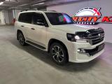 Toyota Land Cruiser 2019 годаfor39 900 000 тг. в Астана – фото 2