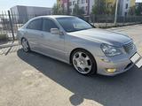 Toyota Crown Majesta 2005 года за 3 500 000 тг. в Жанаозен – фото 2