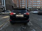 Toyota RAV4 2014 годаүшін9 700 000 тг. в Актобе – фото 3