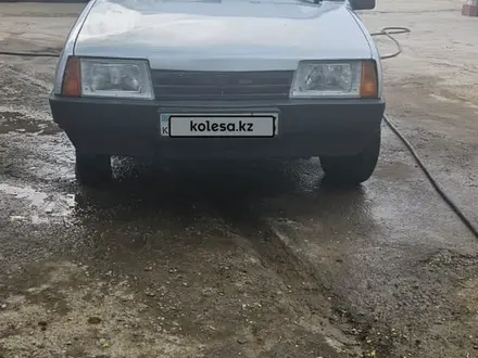 ВАЗ (Lada) 21099 2003 года за 750 000 тг. в Шымкент – фото 2