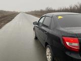 ВАЗ (Lada) Granta 2018 годаүшін2 700 000 тг. в Уральск – фото 2