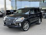 Lexus LX 570 2013 года за 27 000 000 тг. в Астана