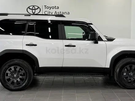 Toyota Land Cruiser Prado Prestige 2025 года за 39 900 000 тг. в Астана – фото 18