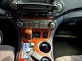 Toyota Highlander 2011 года за 10 500 000 тг. в Астана – фото 15