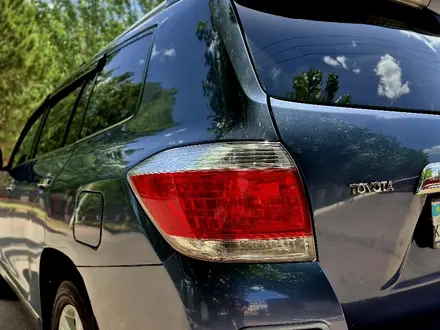 Toyota Highlander 2011 года за 10 500 000 тг. в Астана – фото 39