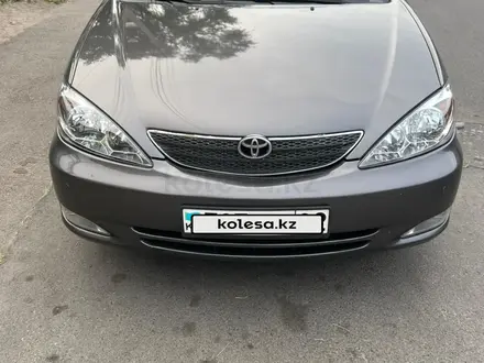 Toyota Camry 2004 года за 4 800 000 тг. в Алматы – фото 2