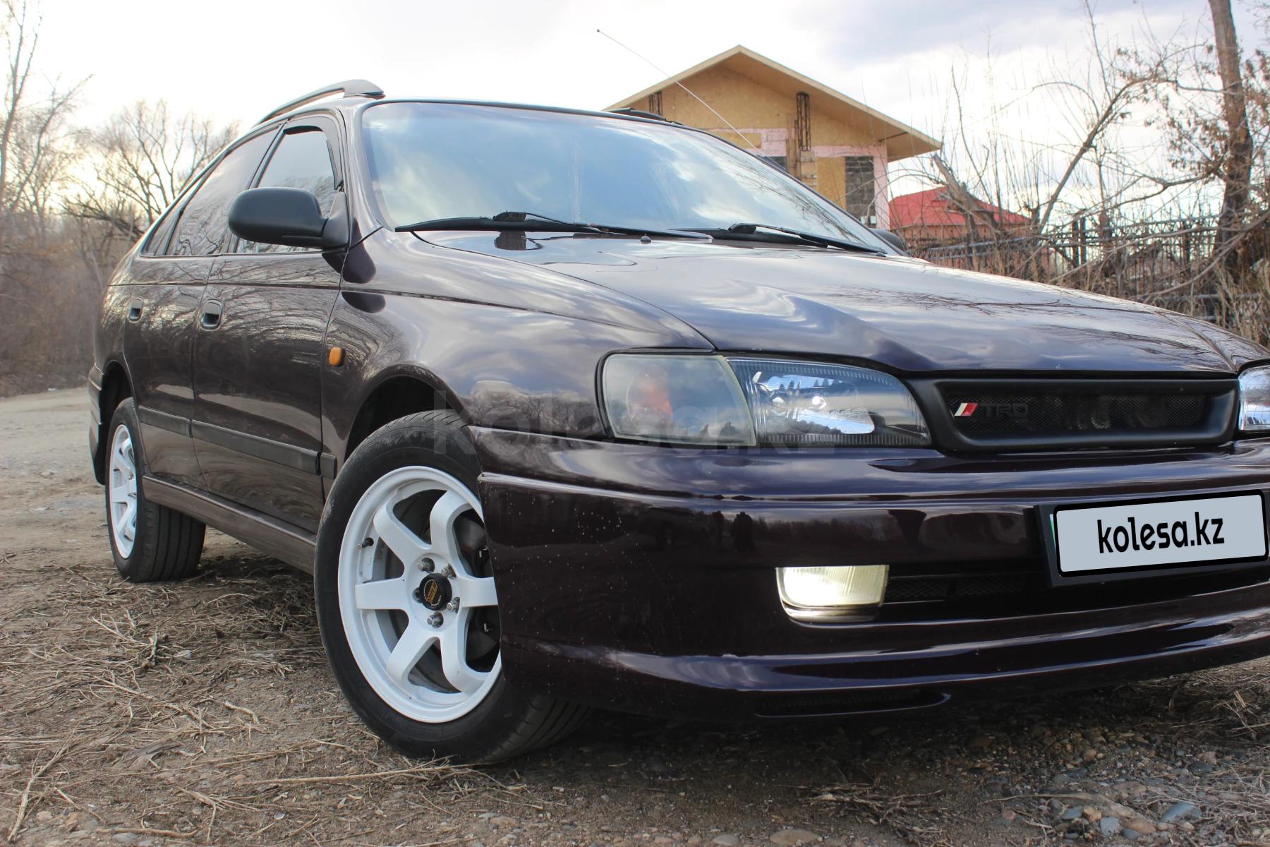 Toyota Carina E 1993 г.