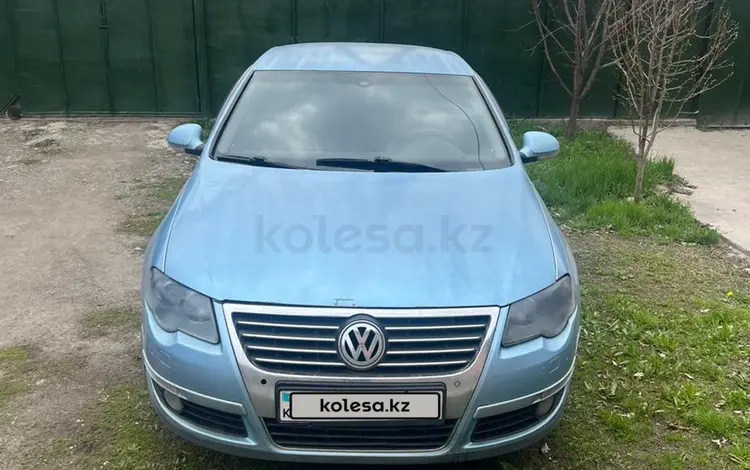 Volkswagen Passat 2006 годаүшін2 900 000 тг. в Алматы