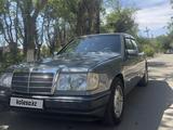 Mercedes-Benz E 200 1993 года за 2 200 000 тг. в Сатпаев