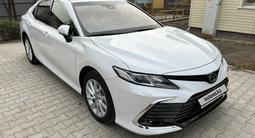 Toyota Camry 2023 годаүшін18 000 000 тг. в Атырау – фото 2