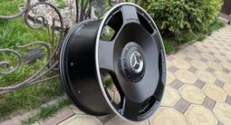 Кованые диски R22 AMG (Monoblock) на Mercedes GLS, Mercedes GLE Мерседес за 1 085 000 тг. в Алматы – фото 2