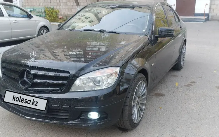 Mercedes-Benz C 180 2009 года за 6 425 000 тг. в Павлодар