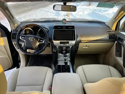 Toyota Land Cruiser Prado 2017 года за 26 000 000 тг. в Астана – фото 2