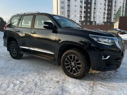 Toyota Land Cruiser Prado 2017 года за 26 000 000 тг. в Астана – фото 5
