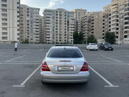 Mercedes-Benz E 240 2002 года за 4 400 000 тг. в Шымкент – фото 9