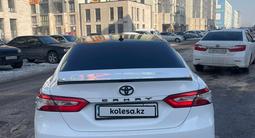 Toyota Camry 2017 года за 11 000 000 тг. в Алматы – фото 5