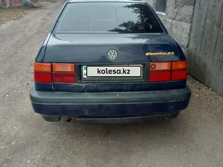 Volkswagen Vento 1993 года за 1 400 000 тг. в Шемонаиха – фото 2