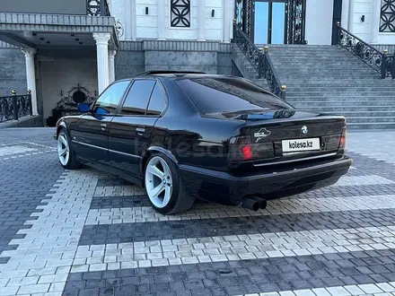 BMW 525 1993 года за 3 150 000 тг. в Шымкент – фото 4