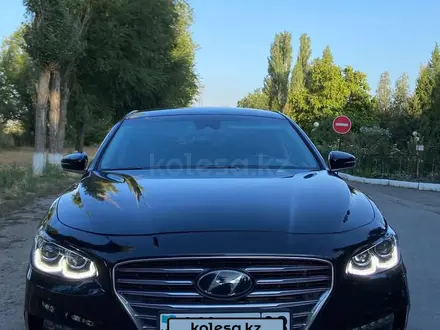 Hyundai Grandeur 2019 года за 11 000 000 тг. в Тараз