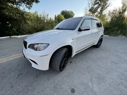 BMW X5 M 2010 года за 12 990 000 тг. в Алматы – фото 2