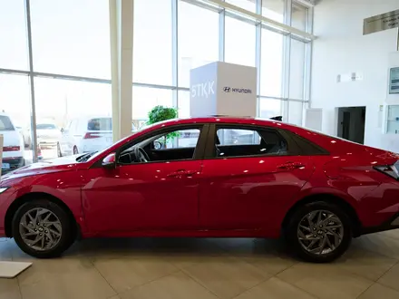 Hyundai Elantra Smart 2025 года за 9 196 200 тг. в Павлодар