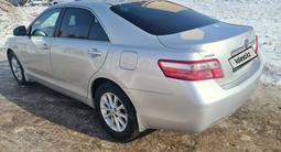 Toyota Camry 2010 года за 7 200 000 тг. в Астана – фото 2