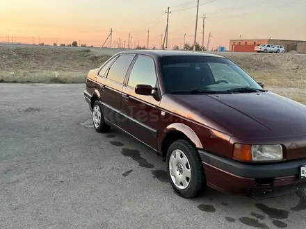 Volkswagen Passat 1992 года за 880 000 тг. в Тараз