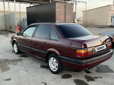 Volkswagen Passat 1992 года за 880 000 тг. в Тараз – фото 2