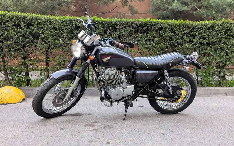 Honda  CB 400SS 2006 годаүшін2 500 000 тг. в Алматы