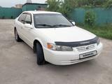 Toyota Camry 1998 годаүшін3 300 000 тг. в Алматы – фото 4