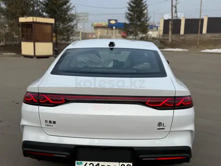 BYD Qin L DM-i Leading 2025 года за 9 900 000 тг. в Алматы – фото 3