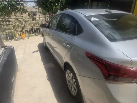 Hyundai Accent 2018 года за 5 300 000 тг. в Актау – фото 8