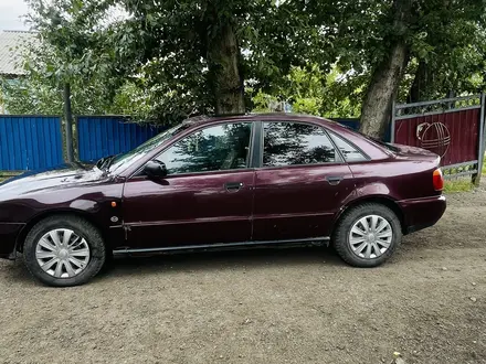 Audi A4 1995 года за 1 300 000 тг. в Астана – фото 2