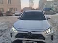 Toyota RAV4 2021 года за 16 800 000 тг. в Павлодар – фото 2