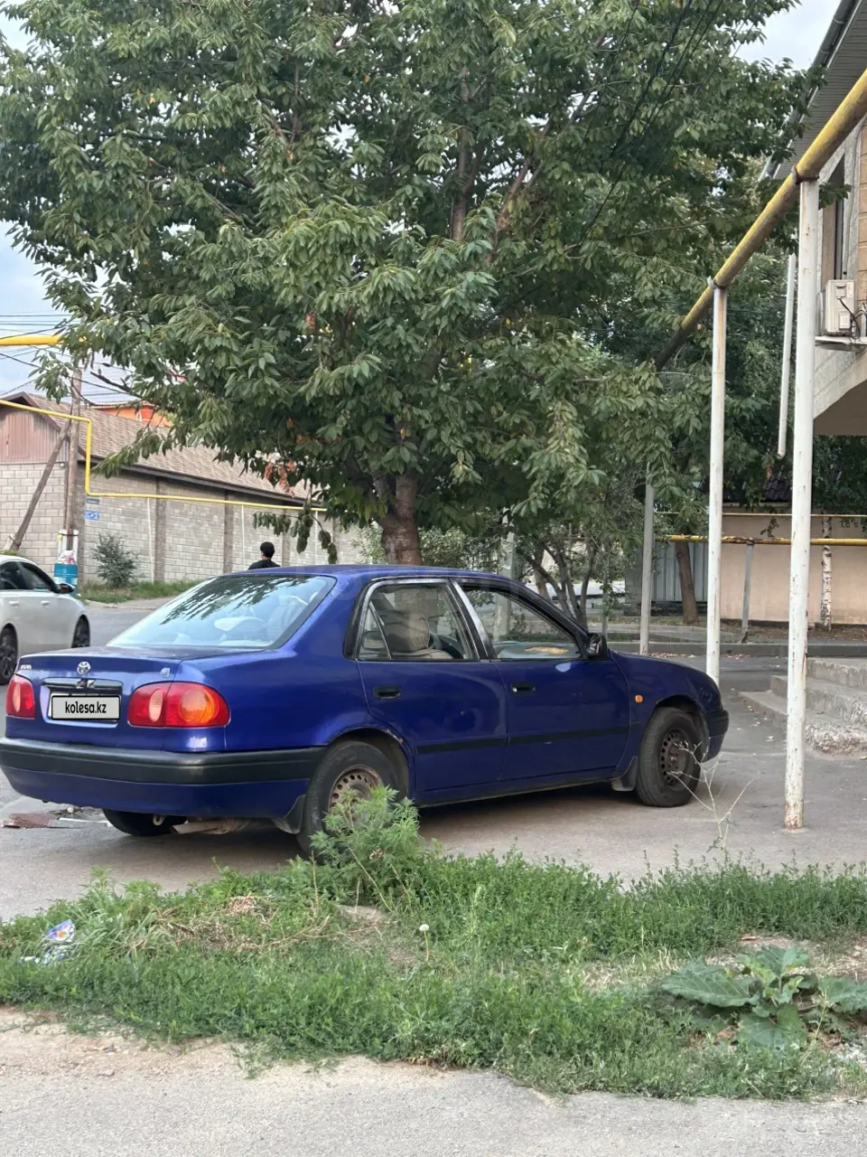 Toyota Corolla, 1998
