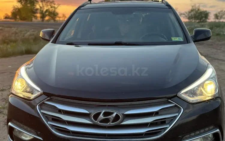 Hyundai Santa Fe 2017 года за 9 800 000 тг. в Уральск